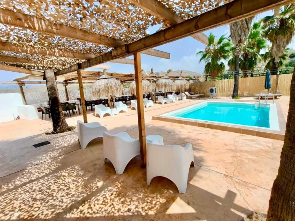 Fuente del Lobo Glamping & Bungalows