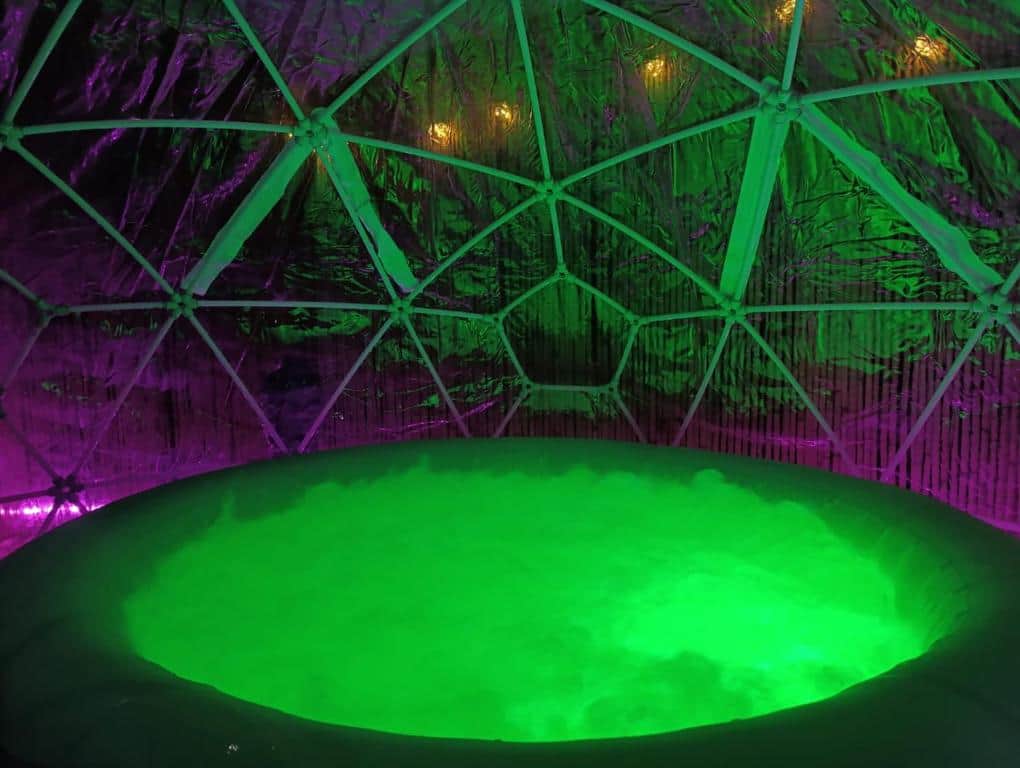 Cozy House with Secret Garden & Spa private