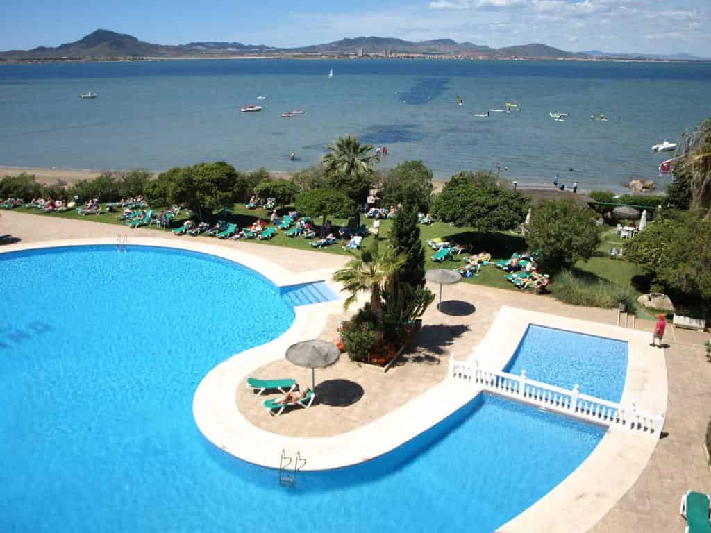 Hotel Izán Cavanna